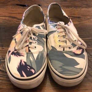 Mens 8.5/ W 10 Tropical Vans